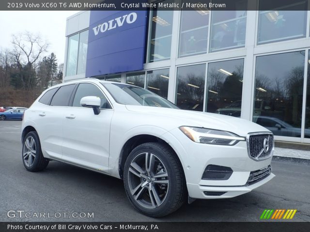 2019 Volvo XC60 T6 AWD Momentum in Crystal White Metallic