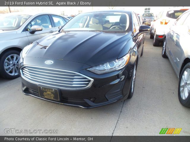 2019 Ford Fusion Hybrid SE in Agate Black