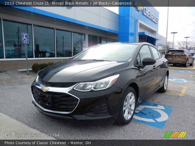 2019 Chevrolet Cruze LS in Mosaic Black Metallic