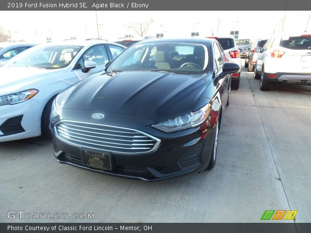 2019 Ford Fusion Hybrid SE in Agate Black