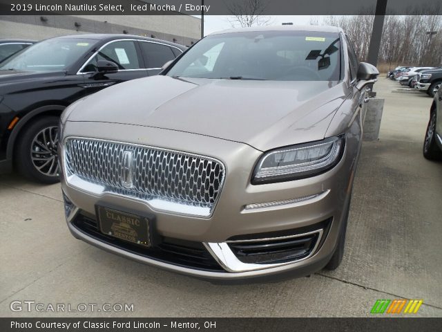 2019 Lincoln Nautilus Select in Iced Mocha