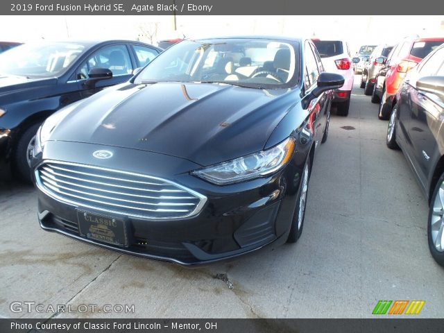 2019 Ford Fusion Hybrid SE in Agate Black