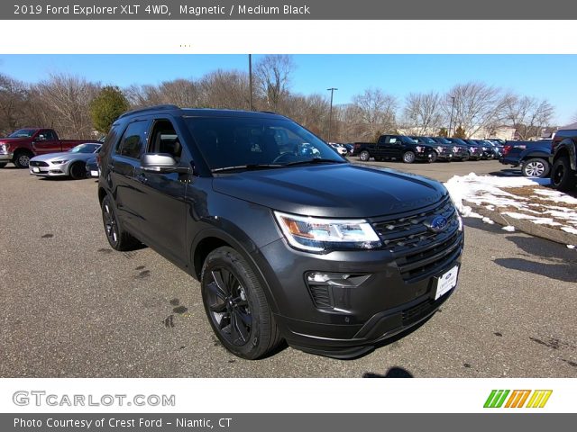 2019 Ford Explorer XLT 4WD in Magnetic