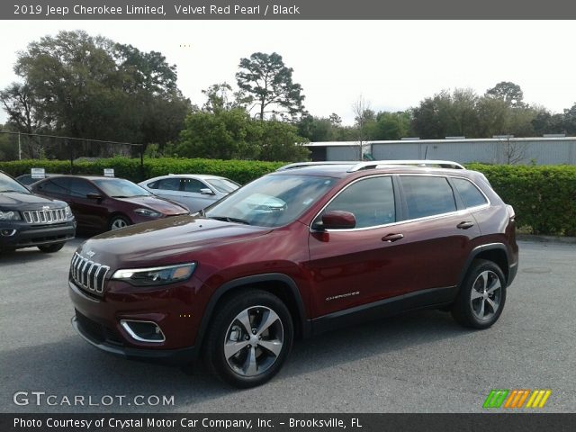 2019 Jeep Cherokee Limited in Velvet Red Pearl