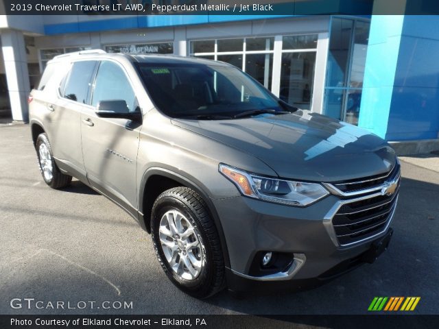 2019 Chevrolet Traverse LT AWD in Pepperdust Metallic