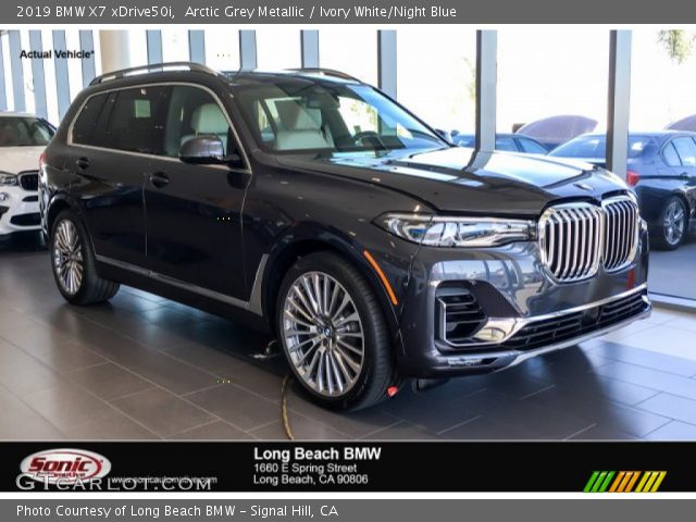 2019 BMW X7 xDrive50i in Arctic Grey Metallic