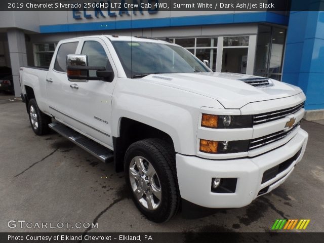 2019 Chevrolet Silverado 2500HD LTZ Crew Cab 4WD in Summit White