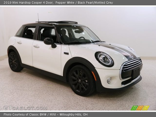 2019 Mini Hardtop Cooper 4 Door in Pepper White