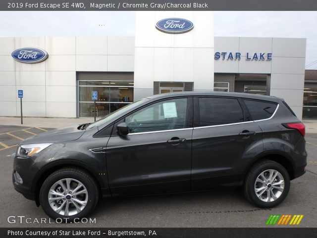 2019 Ford Escape SE 4WD in Magnetic