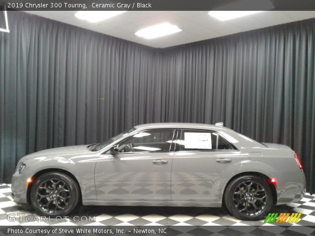 2019 Chrysler 300 Touring in Ceramic Gray