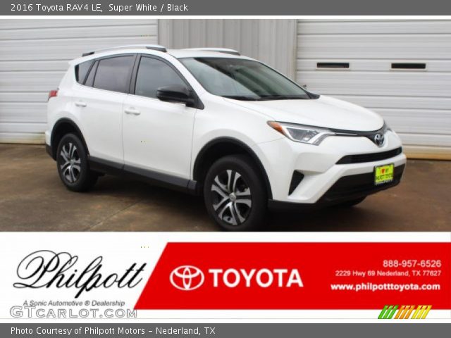 2016 Toyota RAV4 LE in Super White