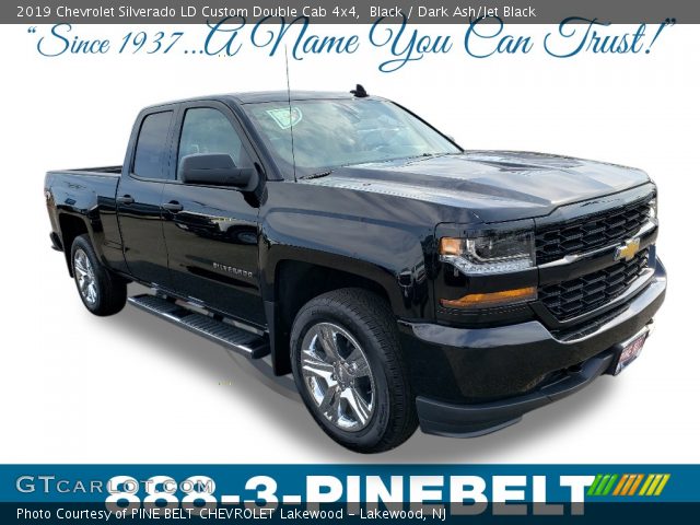 2019 Chevrolet Silverado LD Custom Double Cab 4x4 in Black