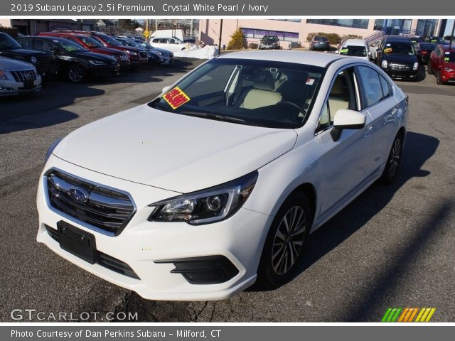 2019 Subaru Legacy 2.5i Premium in Crystal White Pearl