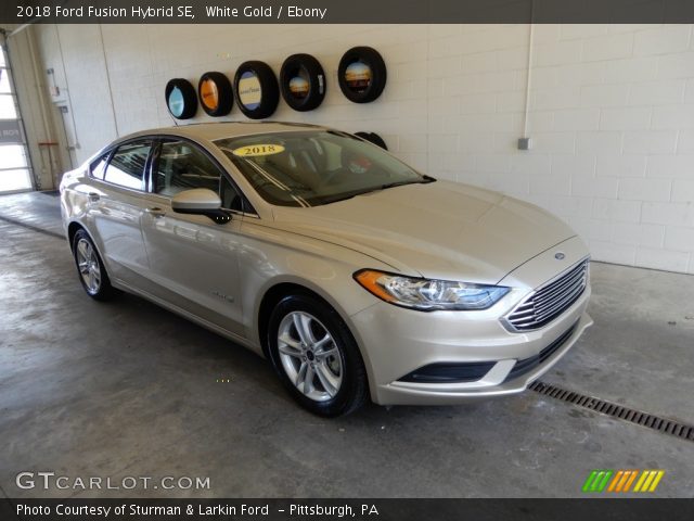 2018 Ford Fusion Hybrid SE in White Gold