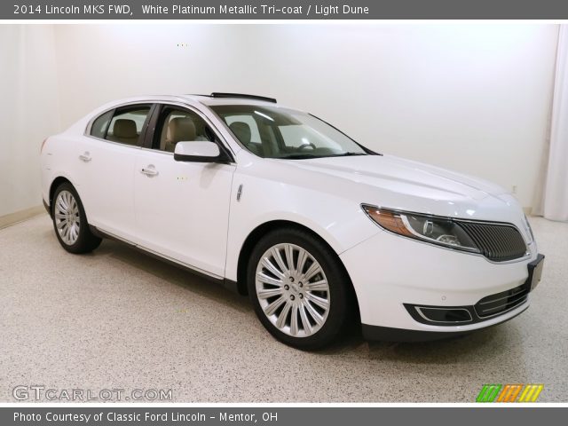 2014 Lincoln MKS FWD in White Platinum Metallic Tri-coat