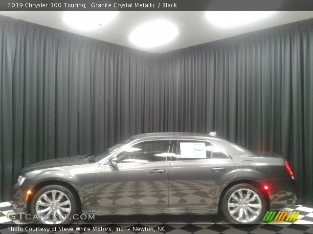 2019 Chrysler 300 Touring in Granite Crystal Metallic