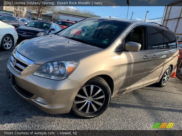 2007 Honda Odyssey Touring in Desert Rock Metallic