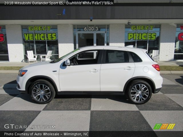 2018 Mitsubishi Outlander Sport ES in Diamond White Pearl