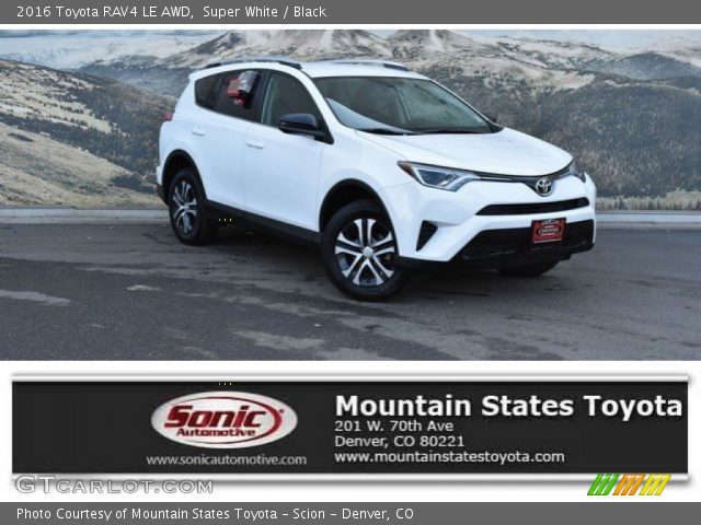 2016 Toyota RAV4 LE AWD in Super White