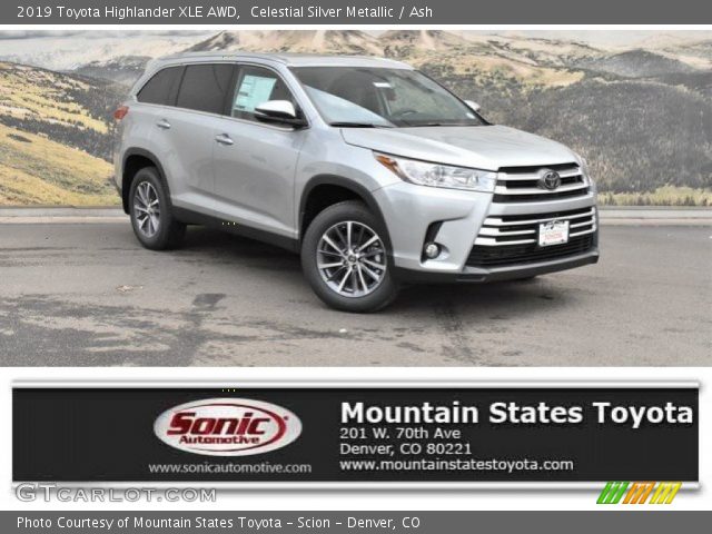 2019 Toyota Highlander XLE AWD in Celestial Silver Metallic