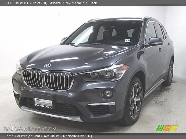 2018 BMW X1 xDrive28i in Mineral Grey Metallic