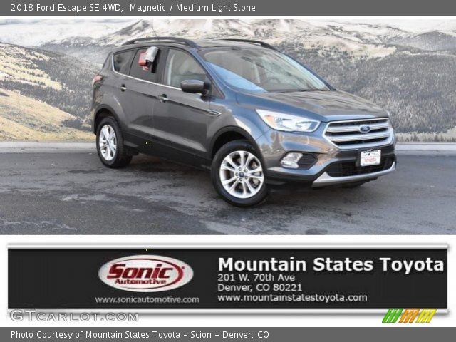 2018 Ford Escape SE 4WD in Magnetic