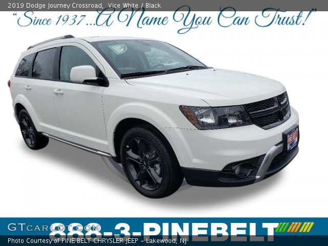 2019 Dodge Journey Crossroad in Vice White