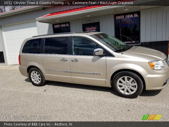 2012 Chrysler Town & Country Touring - L in Cashmere Pearl