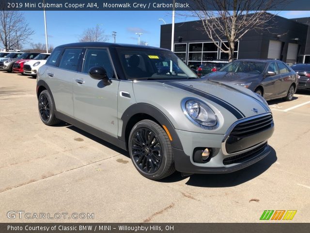 2019 Mini Clubman Cooper All4 in Moonwalk Grey