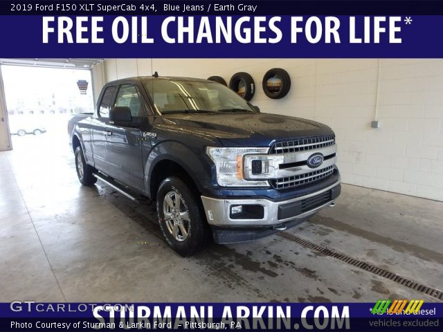 2019 Ford F150 XLT SuperCab 4x4 in Blue Jeans