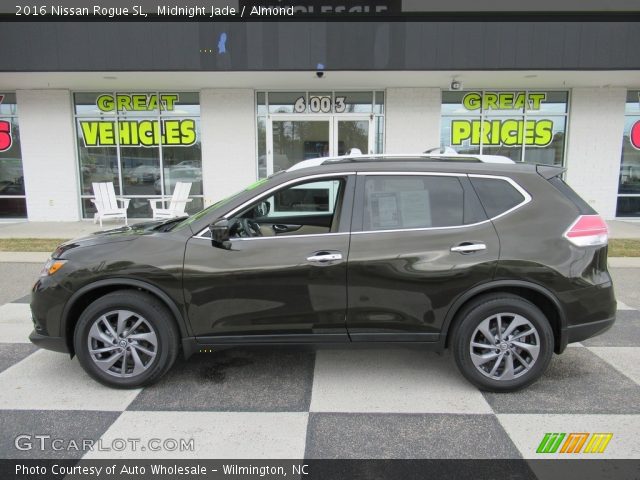 2016 Nissan Rogue SL in Midnight Jade