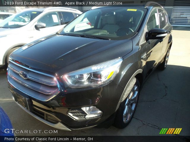 2019 Ford Escape Titanium 4WD in Agate Black