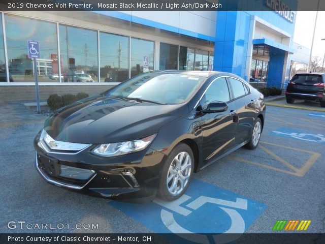 2019 Chevrolet Volt Premier in Mosaic Black Metallic