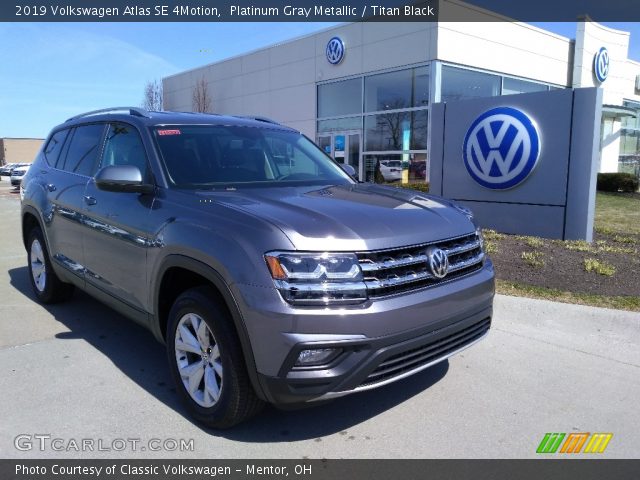 2019 Volkswagen Atlas SE 4Motion in Platinum Gray Metallic