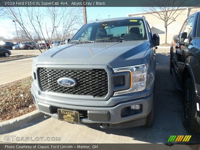 2019 Ford F150 XL SuperCab 4x4 in Abyss Gray