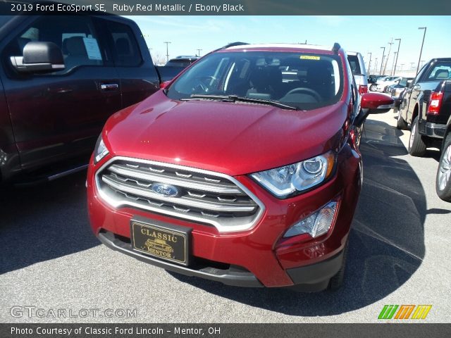 2019 Ford EcoSport SE in Ruby Red Metallic