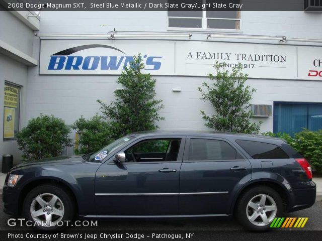 2008 Dodge Magnum SXT in Steel Blue Metallic