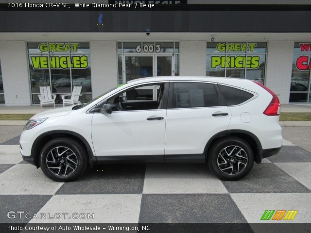 2016 Honda CR-V SE in White Diamond Pearl