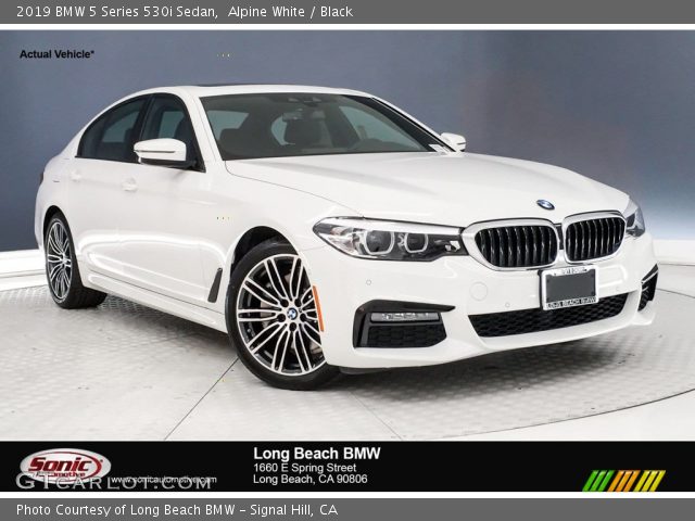 2019 BMW 5 Series 530i Sedan in Alpine White