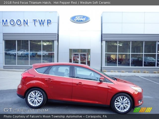 2018 Ford Focus Titanium Hatch in Hot Pepper Red