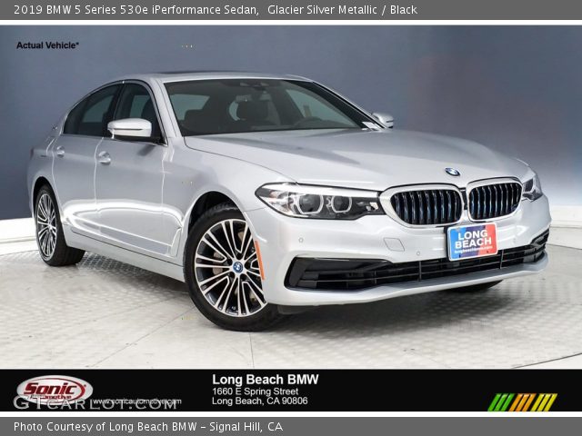 2019 BMW 5 Series 530e iPerformance Sedan in Glacier Silver Metallic