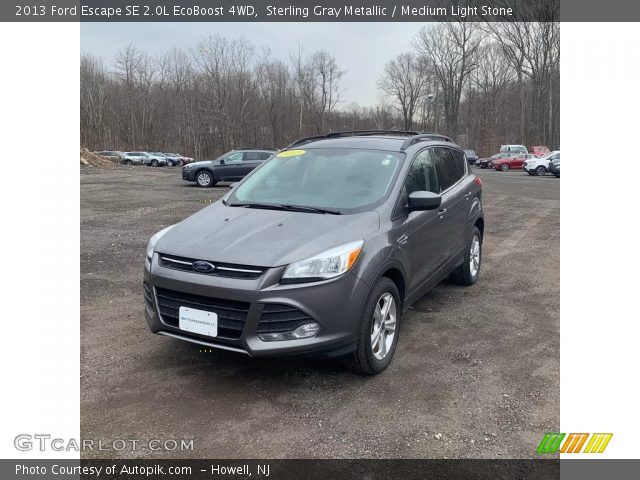 2013 Ford Escape SE 2.0L EcoBoost 4WD in Sterling Gray Metallic