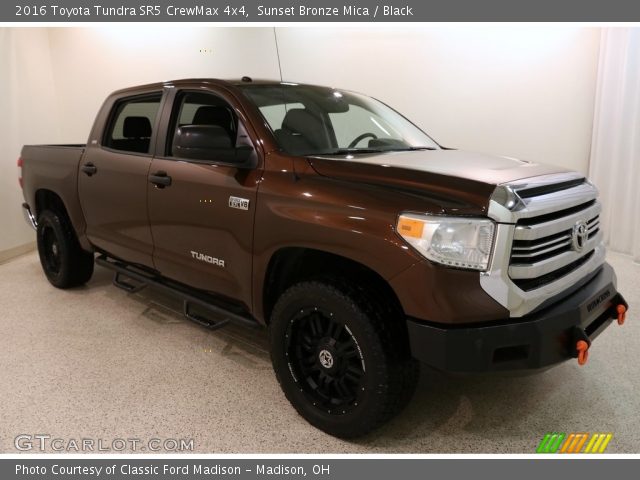 2016 Toyota Tundra SR5 CrewMax 4x4 in Sunset Bronze Mica