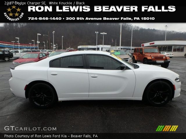 2017 Dodge Charger SE in White Knuckle