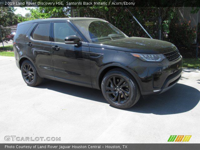 2019 Land Rover Discovery HSE in Santorini Black Metallic