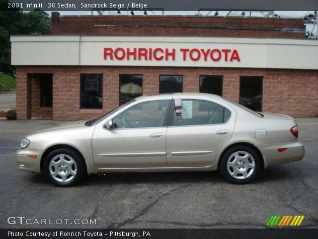 2001 Infiniti I 30 Sedan in Sandrock Beige