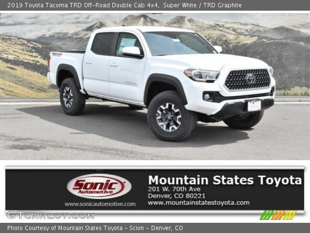 2019 Toyota Tacoma TRD Off-Road Double Cab 4x4 in Super White