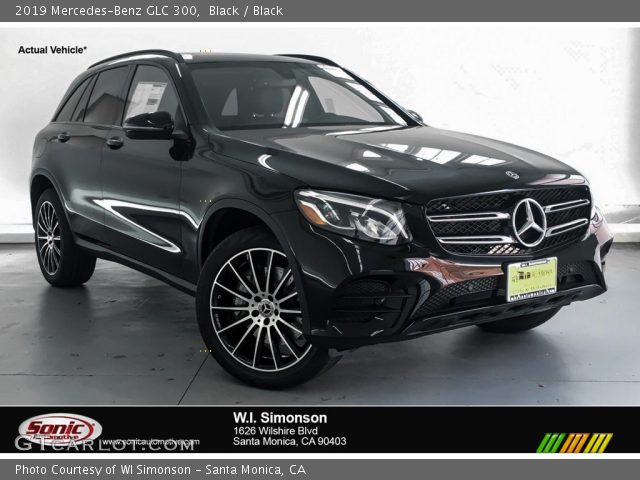 2019 Mercedes-Benz GLC 300 in Black