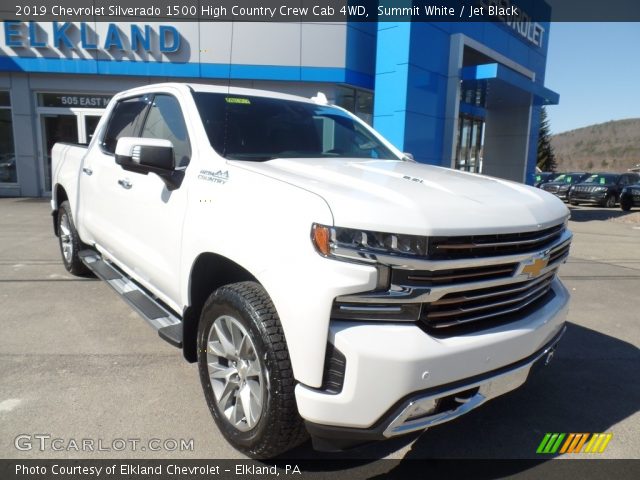 2019 Chevrolet Silverado 1500 High Country Crew Cab 4WD in Summit White