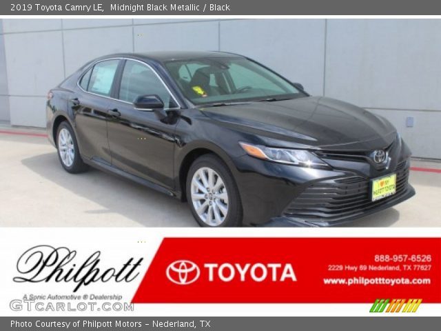 2019 Toyota Camry LE in Midnight Black Metallic